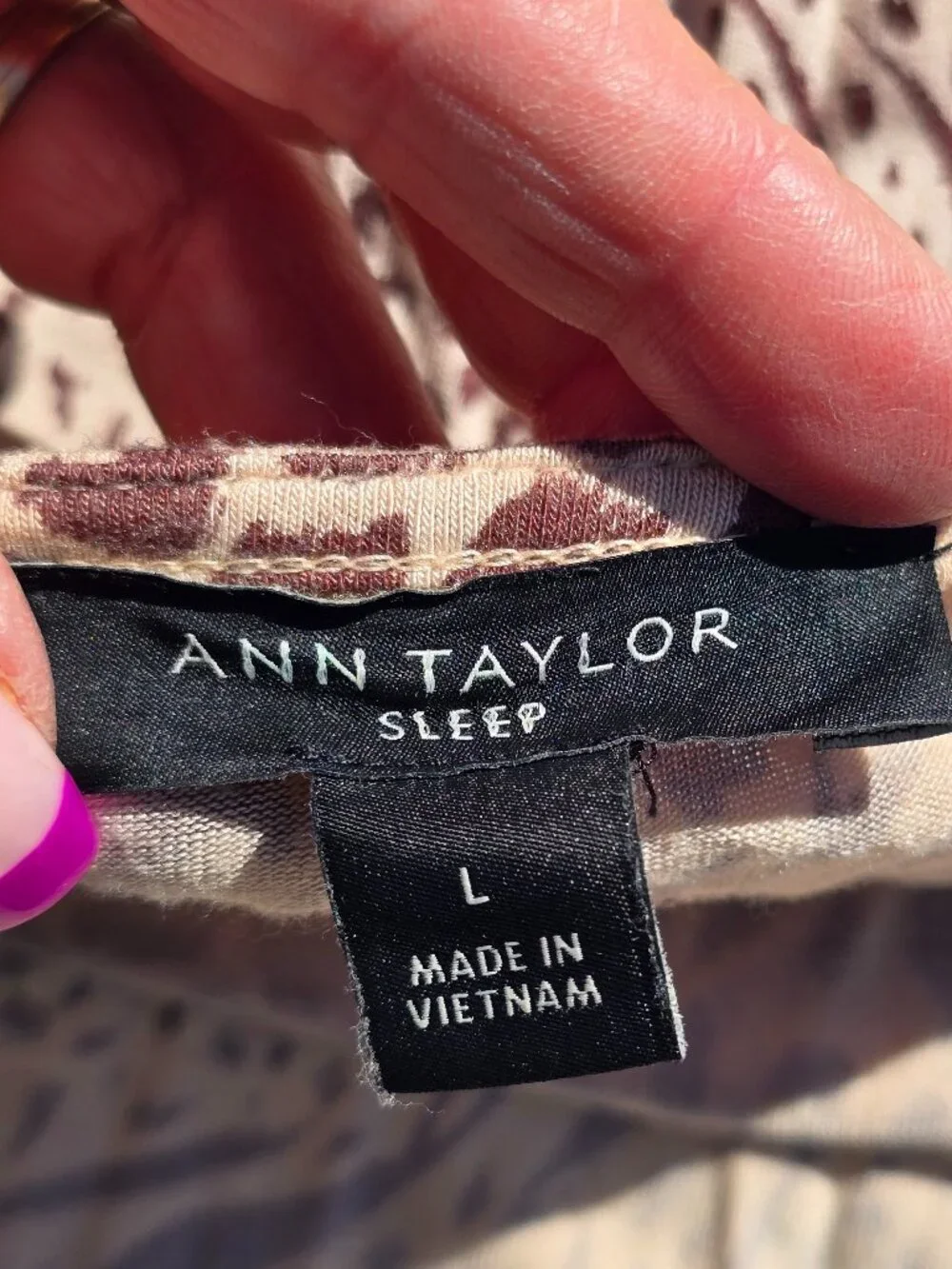 Ann Taylor Animal print robe, size L, VGUC